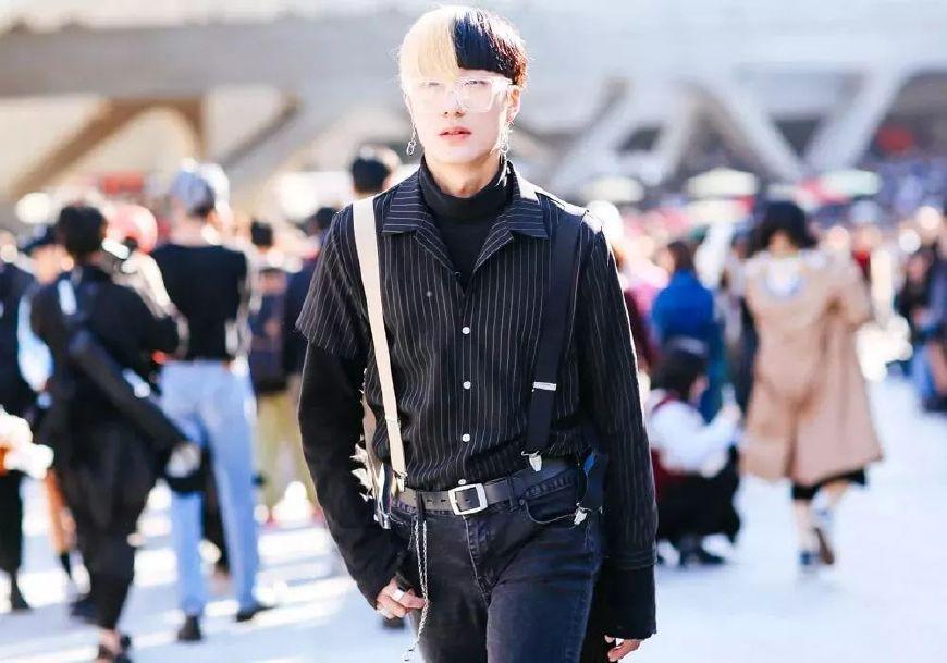 最新時(shí)尚男性穿搭，友情與時(shí)尚的溫馨交融之旅