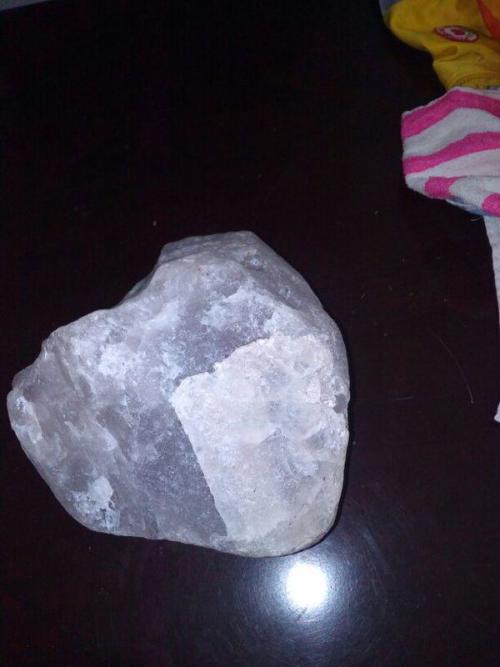 揭秘水晶石價(jià)格，一文帶你探知水晶石世界的價(jià)值！