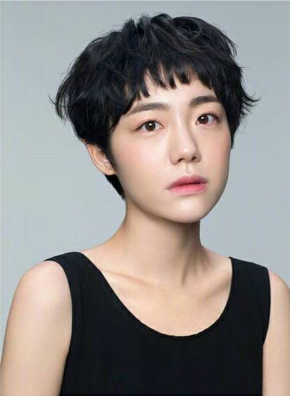 韓國女性短發(fā)潮流發(fā)型，時尚變遷與多元觀點探索