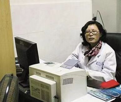 蘭越峰最新動(dòng)態(tài)，多面視角解讀與個(gè)人立場分析