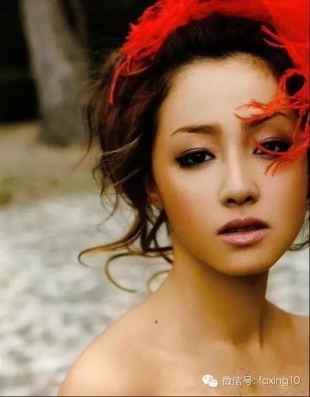 視覺與情感的盛宴，最新最長最刺激的床戲獨家呈現(xiàn)